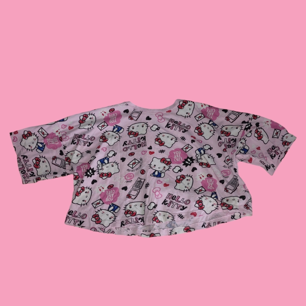 Hello kitty sanrio brand graphic cropped tee size small Y2K Girly Coquette